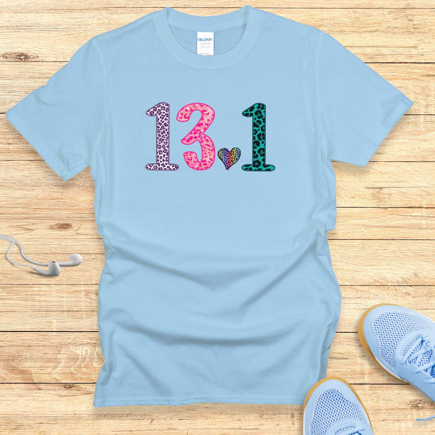 Women’s Running Shirt Half Marathon T-Shirt Leopard and Heart
