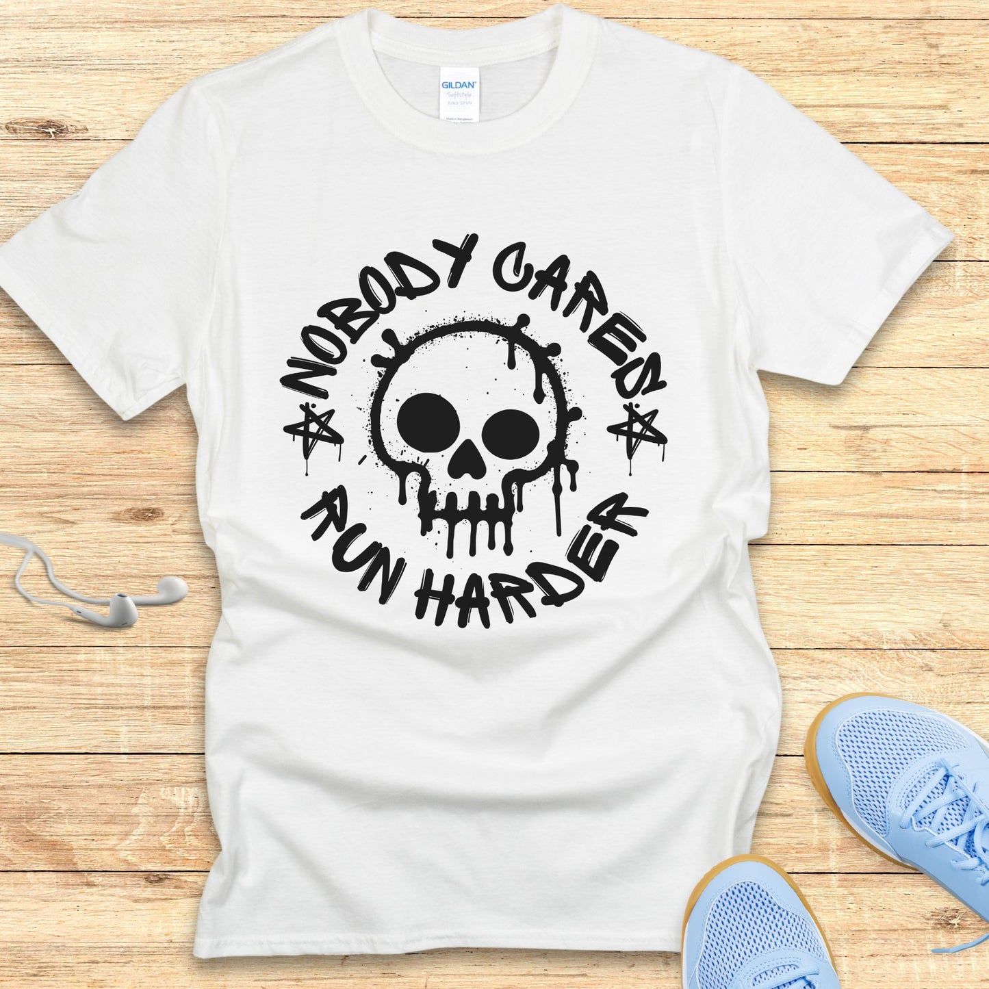 Empowering Running Shirt for Women T-Shirt Nobody Cares