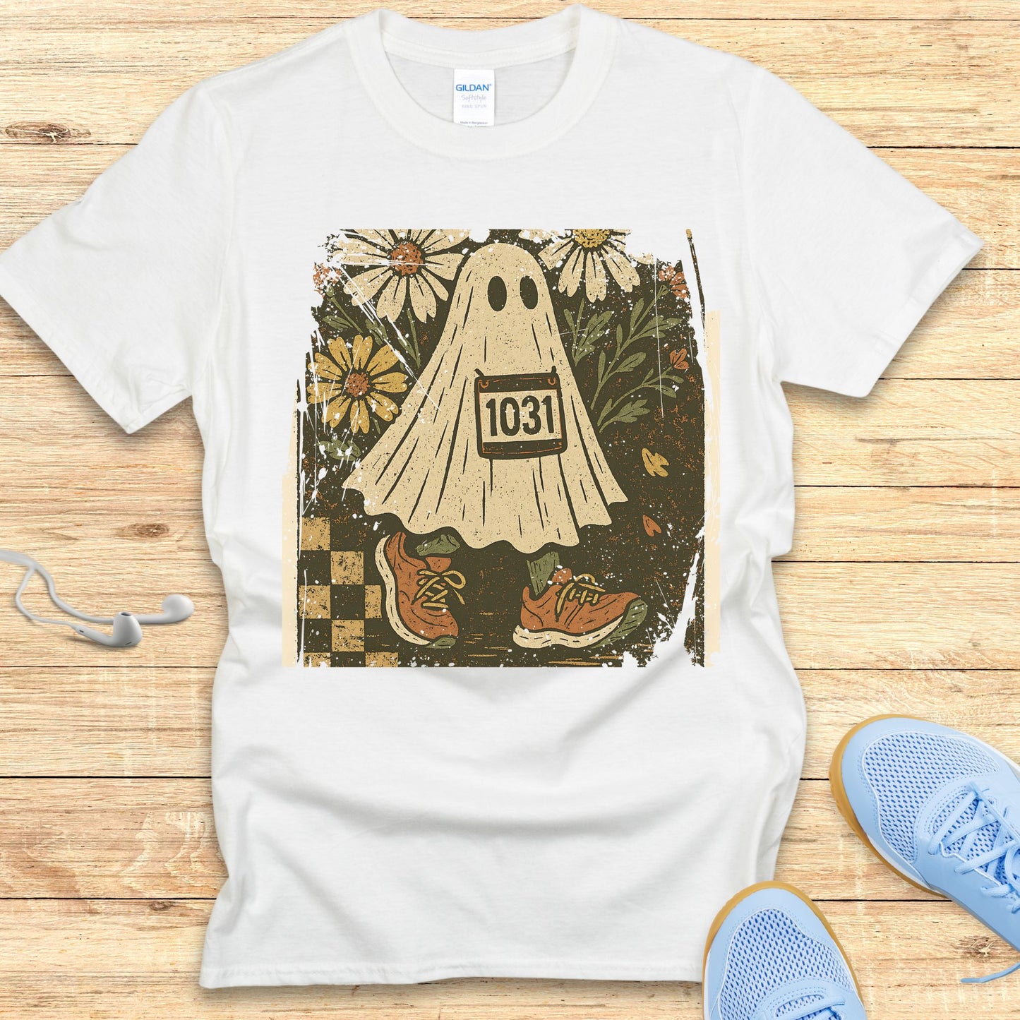 Cute Women's Halloween Running Shirt - Boo T-shirt