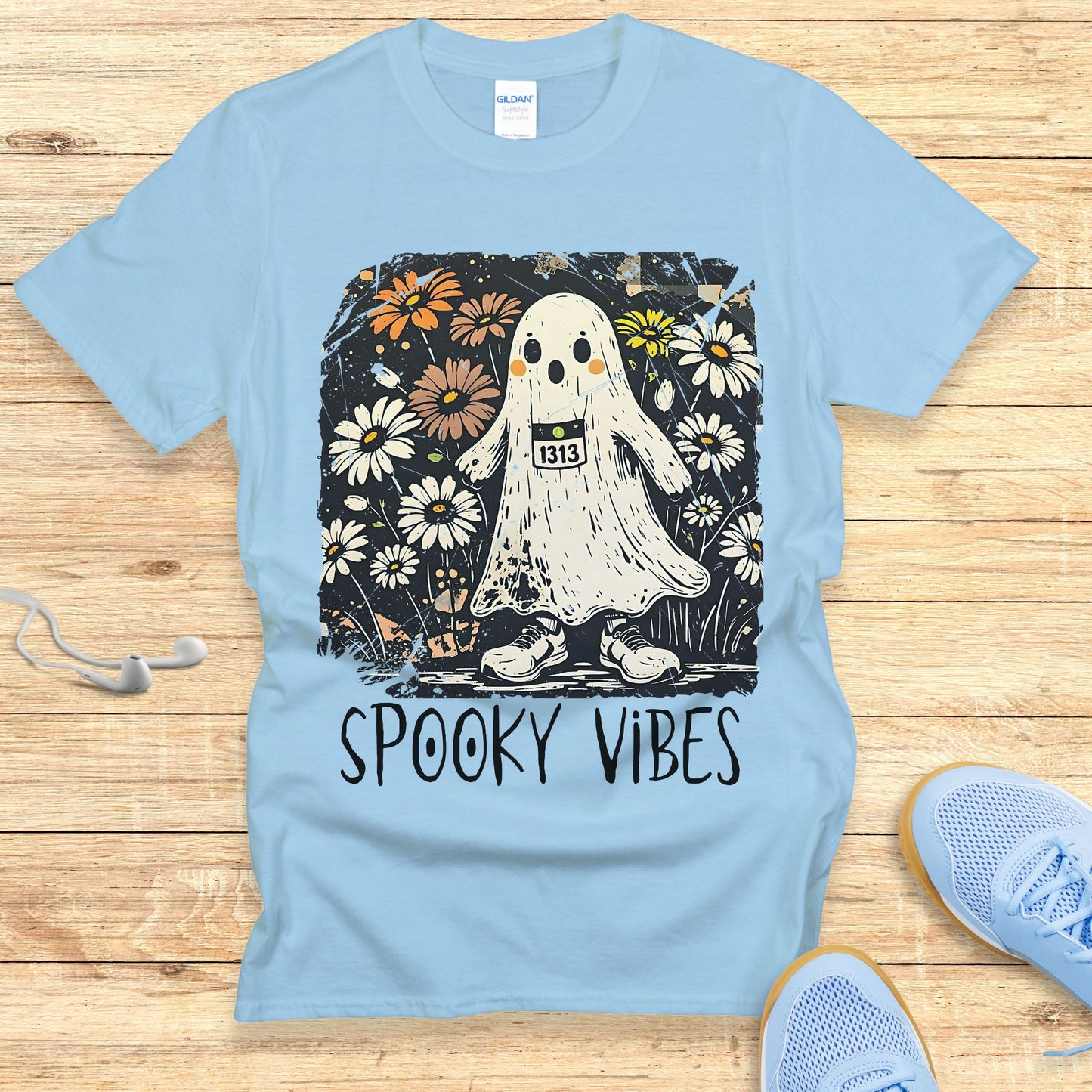 Spooky Vibes T-shirt – Cute Women's Halloween Running Shirt