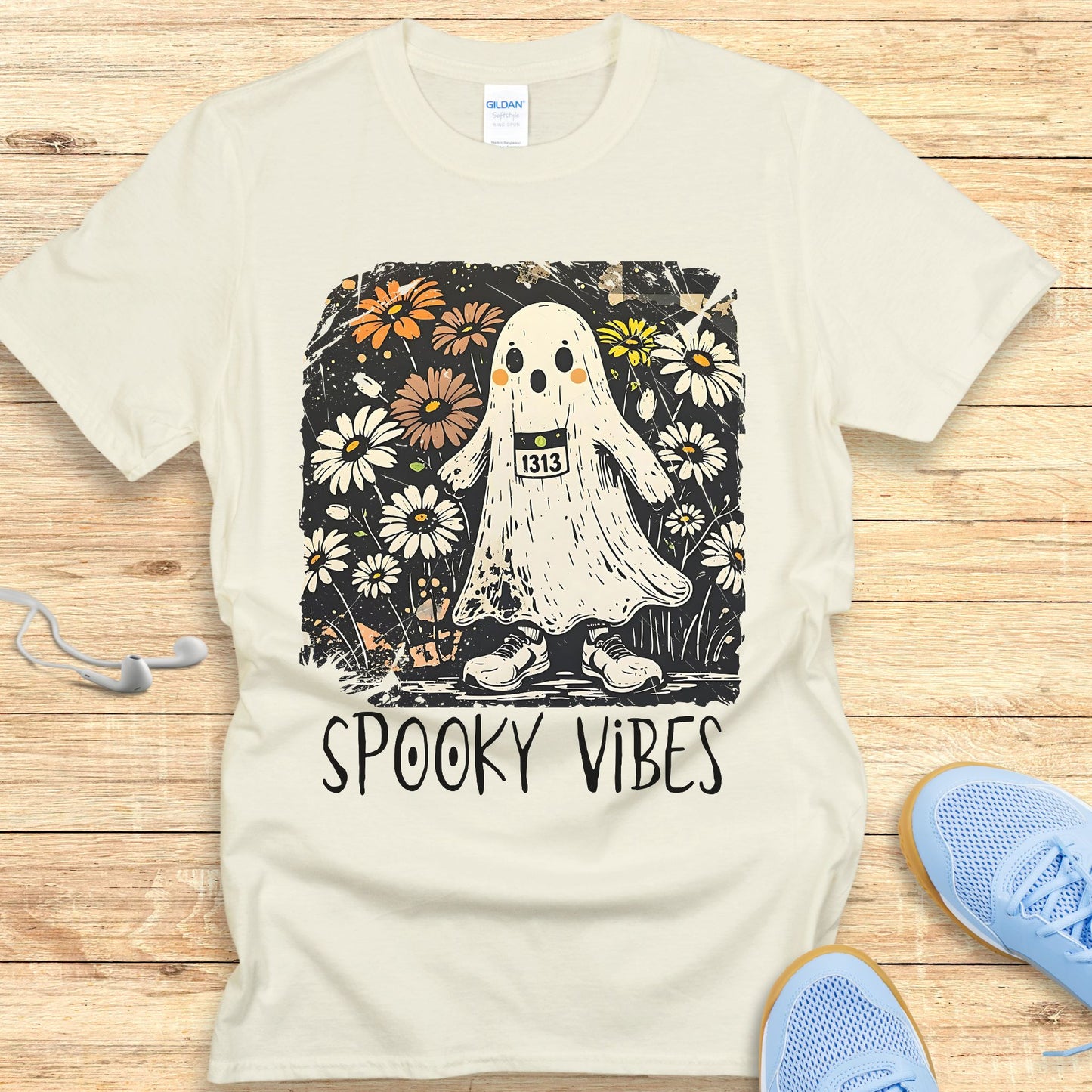 Spooky Vibes T-shirt – Cute Women's Halloween Running Shirt