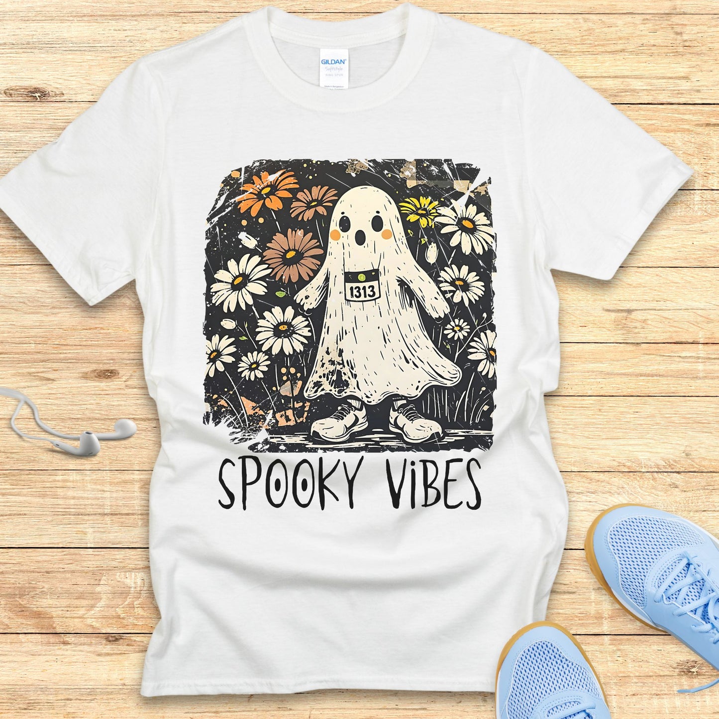 Spooky Vibes T-shirt – Cute Women's Halloween Running Shirt